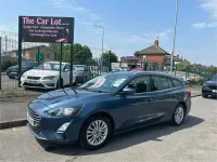 Used Ford Focus Titanium 120 HP (88 kW) 2019 Blue Estate