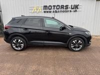 Used Vauxhall Grandland X Sport 177 HP (130 kW) 2019 Black SUV