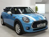 Used Mini Cooper Hatch 136 HP (100 kW) 2018 Blue Hatchback
