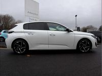 Used Peugeot 308 Allure Premium 130 HP (95 kW) 2022 White Hatchback