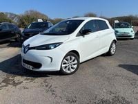Used Renault Zoe Dynamique 64 kW (88 HP) 2015 White Hatchback