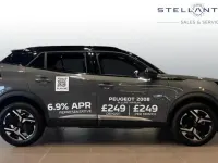 Novo Peugeot 2008 GT 129 HP (94 kW) 2025 Cinzento SUV