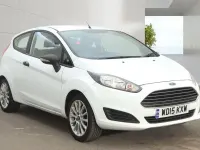 Used Ford Fiesta Studio 2015 White Hatchback