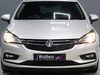 Second-hand Vauxhall Astra Design Edition 110 CP (80 kW) 2019 Argintiu Hatchback