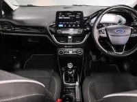 Used Ford Fiesta Titanium 101 HP (74 kW) 2017 Grey Hatchback
