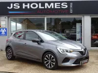 Used Renault Clio Evolution 90 HP (66 kW) 2023 Grey Hatchback