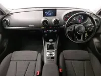 Begagnad Audi A3 Sport 110 HK (80 kW) 2016 Svart Sedan
