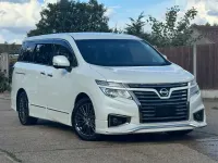 Used Nissan Elgrand 2017 White MPV