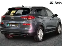 Używany Hyundai Tucson SE 129 KM (94 kW) 2019 Szary SUV
