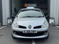 Used Renault Clio II Expression 2006 Silver Hatchback
