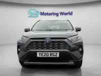 Second-hand Toyota RAV4 Hybrid 218 CP (160 kW) 2020 Gri SUV