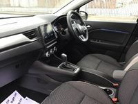 Usado Renault Captur Techno 143 HP (105 kW) 2023 Azul SUV