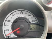 Second-hand Peugeot 107 Allure 68 CP (50 kW) 2014 Albastru Hatchback