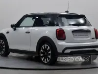 Used Mini Cooper Exclusive 134 HP (98 kW) 2023 White Hatchback