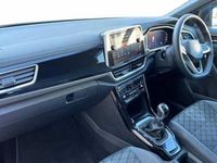 Usado VW T-Roc 150 HP (110 kW) 2023 SUV