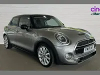Usado Mini Cooper S Classic 188 CV (138 kW) 2019 Plateado Utilitario