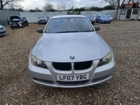Begagnad BMW 320 2007 Silver Sedan