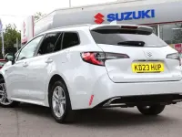 Used Suzuki Swace 140 HP (102 kW) 2023 White Estate