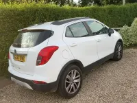 Used Vauxhall Mokka Design Edition 116 HP (85 kW) 2017 White SUV