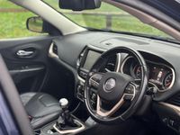 Used Jeep Cherokee Limited 140 HP (102 kW) 2015 Blue SUV