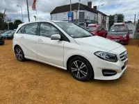 Used Mercedes B180 SE 2016 White MPV