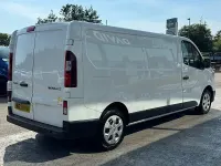 Used Renault Trafic Business 130 HP (95 kW) 2023 White MPV