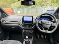 Second-hand Ford Puma ST-Line X 123 CP (90 kW) 2022 Negru SUV