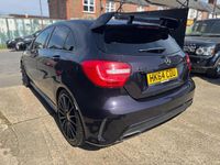 Used Mercedes A45 AMG AMG 355 HP (261 kW) 2014 Mauve/purple Hatchback