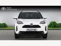 Used Toyota Yaris Cross Design 113 HP (83 kW) 2023 White SUV