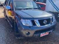 Usado Nissan Navara Tekna 2010 Gris Pickup/Camioneta