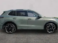 Used VW Tiguan R-line 204 HP (150 kW) 2025 Green SUV