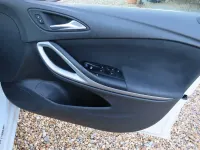 Used Vauxhall Astra 2018 White Estate