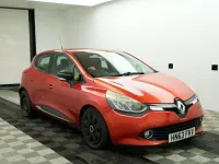 Usado Renault Clio IV Dynamique 90 HP (66 kW) 2013 Vermelho Citadino