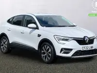 Begagnad Renault Arkana Iconic 143 HK (105 kW) 2022 Vit SUV