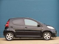 Second-hand Peugeot 107 Allure 68 CP (50 kW) 2013 Negru Hatchback