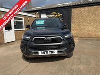 Used Toyota HiLux 204 HP (150 kW) 2021 Black Pickup