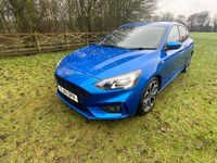 Usado Ford Focus ST-Line X 120 HP (88 kW) 2019 Azul Citadino