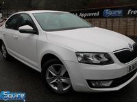 Used Skoda Octavia SE 2013 White Hatchback
