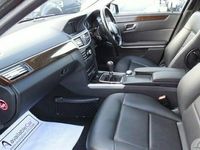 used Mercedes E200 E ClassClassic 4dr Auto 2.0