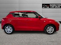 Usado Suzuki Swift SZ3 90 HP (66 kW) 2019 Vermelho Citadino