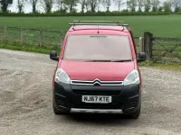 Used Citroën Berlingo XTR 100 HP (73 kW) 2017 Red MPV