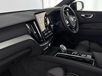 Used Volvo XC60 Plus 247 HP (181 kW) 2025 Grey SUV