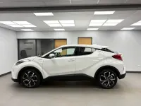 Used Toyota C-HR Design 122 HP (89 kW) 2019 White SUV