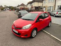 Used Toyota Yaris 2013 Red Hatchback