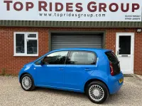 Used VW up! high up! 75 HP (55 kW) 2015 Blue Hatchback