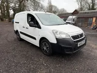 Used Peugeot Partner S 2018 White