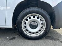 Usado Citroën Berlingo 100 HP (73 kW) 2023 Branco Monovolume