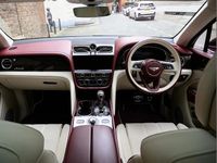 Used Bentley Bentayga 542 HP (398 kW) 2024 Red SUV