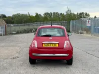 Gebraucht Fiat 500 Lounge 85 PS (62 kW) 2013 Rot Kleinwagen