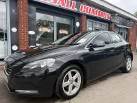 Used Volvo V40 SE 115 HP (84 kW) 2014 Black Hatchback